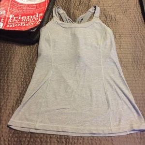 Lululemon Tank w Built in Bra, Size 6
